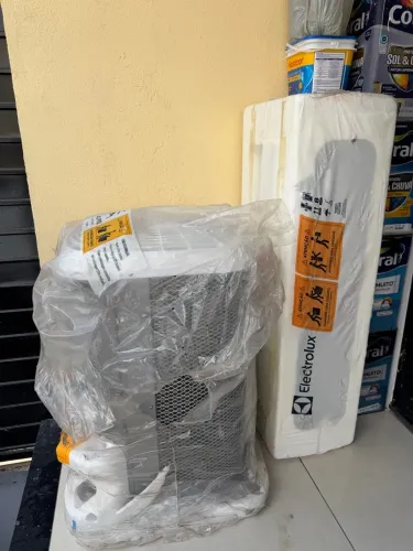 Ar condicionado 24000 Eletrolux novo Wi-Fi inverter