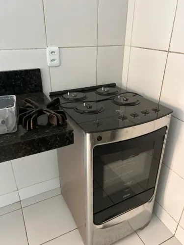 Fogão 4 Bocas Consul - Inox com mesa de vidro
