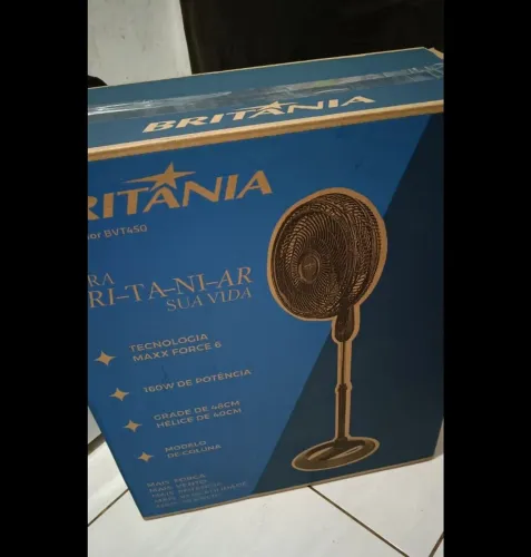 Ventilador de coluna Britânia 220v