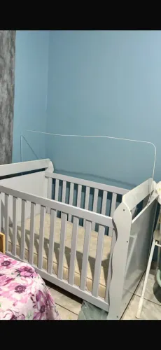 Berço 3 em 1 branco com colchão