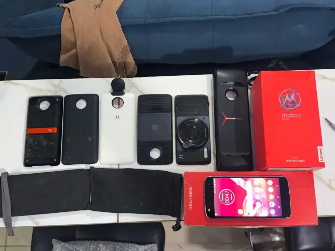 Oportunidade Moto z2 play 