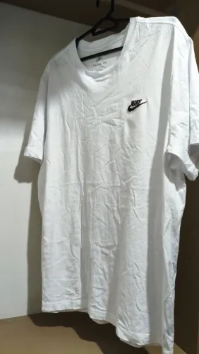 Camiseta Nike Club Original