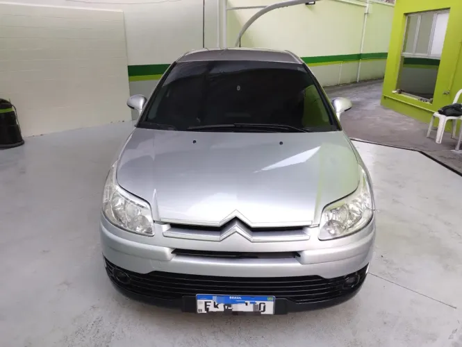 Citroen C4 Pallas GLX 2.0/ 2.0 Flex Aut. 2010