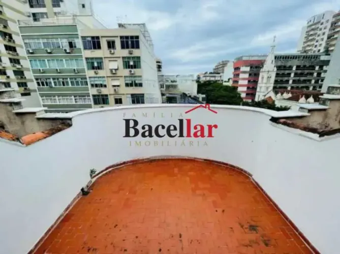 Cobertura : / Residencial / Ipanema
