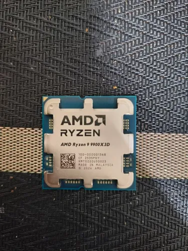 Ryzen 9 9900x3D 4,4GHz 12/24 AM5