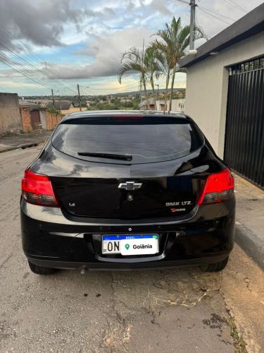 Imagem de Chevrolet Onix Hatch LTZ 1.4 8V Flex Power Mec. 4P 2014