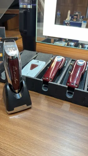 Máquina wahl + Shaver Andis