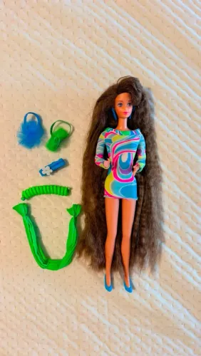 Barbie Whitney Totally Hair