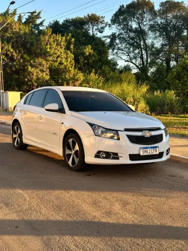 Chevrolet Cruze HB Sport LT 1.8 16V Flexp. 5P AUT 2014