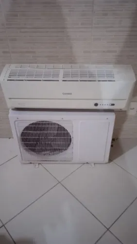 Ar condicionado split Arno 9000  BTUs 220 volts