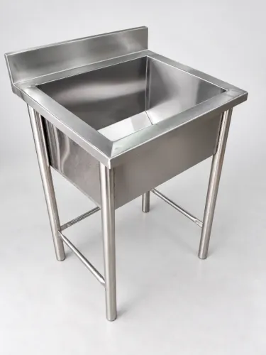 Tanque Inox 1,20x0,60x0,90 m com Pés Tubulares