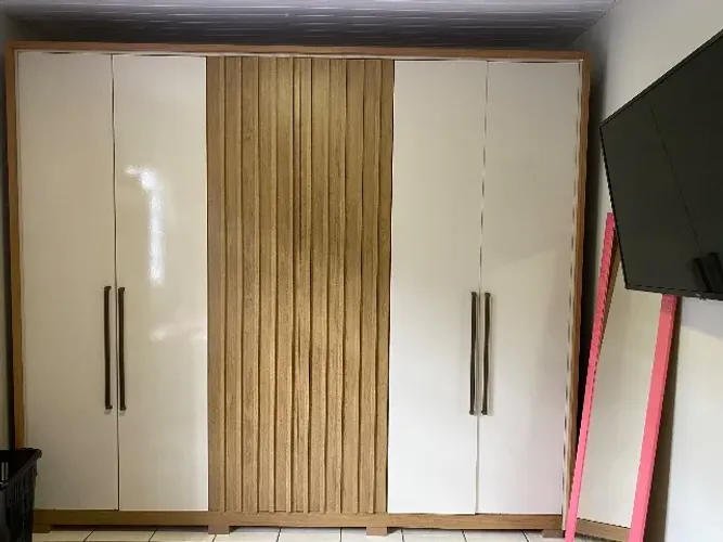 Guarda roupa casal