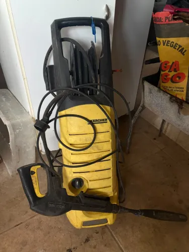 Máquina de Lavar Alta Pressão Kärcher