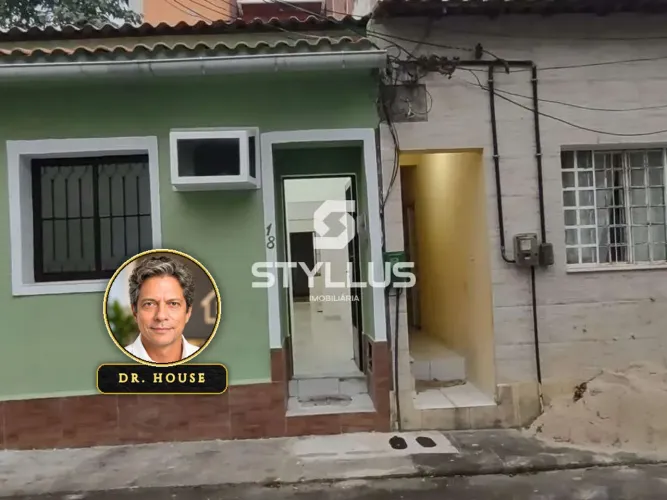 Casa de Vila Charmosa com 3 Quartos e 2 Vagas no Méier! M29O