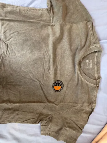 Camiseta Osklen G em bom estado