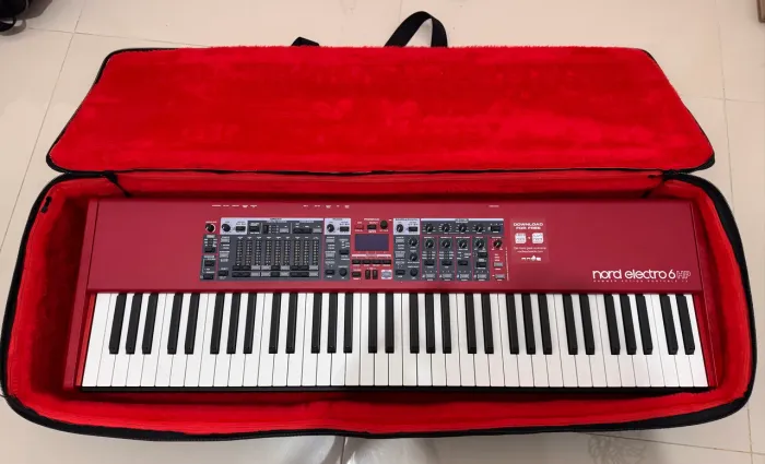 Teclado Nord Electro 6 HP
