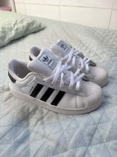 Adidas Superstar original infantil