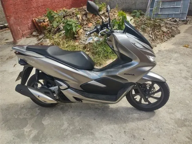 HONDA PCX 2019 - Segundo dono - IPVA PAGO