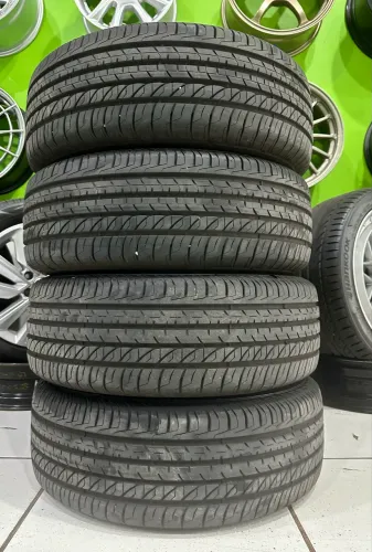 Jg Roda Original Vw Saveiro Extreme Aro 15 4x100 + Pneu 205/60/15 Goodyear