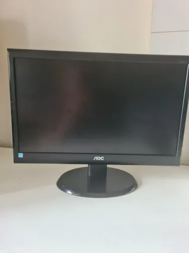 Monitor AOC 18,5 Polegadas + Brinde