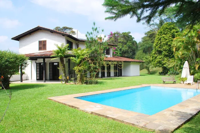 Casa em condomínio em Itapecerica da Serra. Relaxe todos os dias.