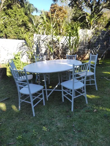 Conjunto Mesa e cadeiras