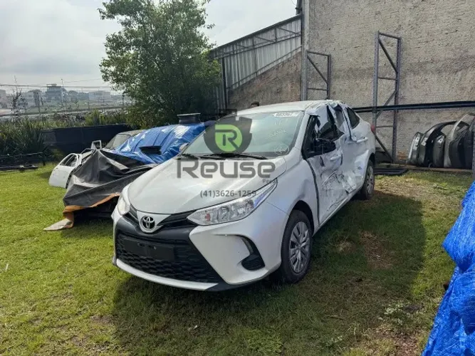 Sucata Toyota Yaris Seda XL 1.5 16v Dual VVT-i 2024 2025 Retirada de peças motor cambio