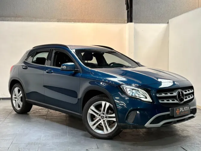 Mercedes-Benz GLA-200 GLA 200 Night 1.6. TB 16V Flex Aut. 2020