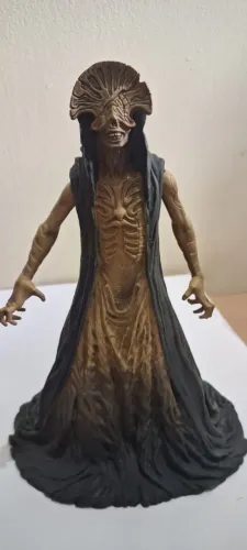 Action figure hellboy 2 angel of death anjo da morte