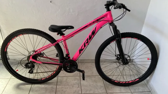 Bicicleta KRW Aro 29 Quadro Pequeno
