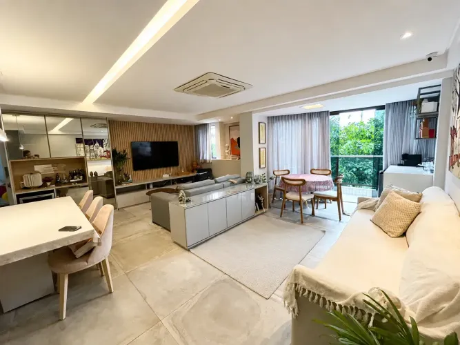 Apartamento de alto padrão à venda com 3 quartos sendo 2 suítes, no Rosarinho.