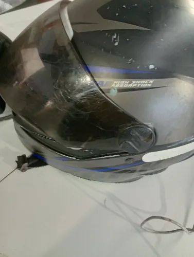 Capacete