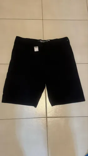 Bermudas dickies usada tamanho 40 valor 120.00