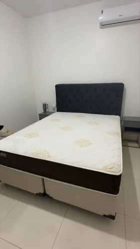 Cama box com cabeceira