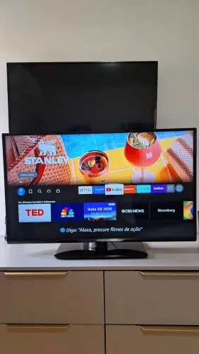 TV LED Philips 40" Full HD + Fire TV Stick ? Combo Pronto pra Usar | Ótimo Estado