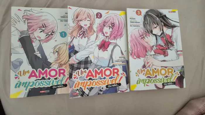 Um amor impossível ou não... 3 volumes