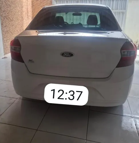 Ford KA+ Sedan 1.0 Tivct Flex 4P 2015
