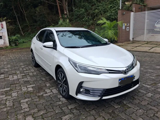 Toyota Corolla Altis 2.0 Flex 16V Aut. 2018