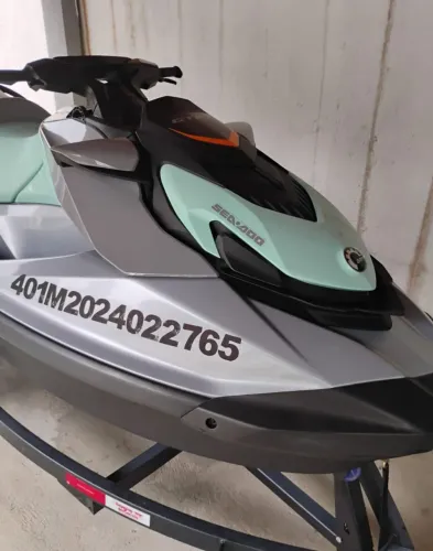 Jet Sky Seadoo GTI 130 SE