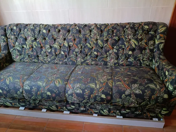 Sofa 4 lugares 200,00