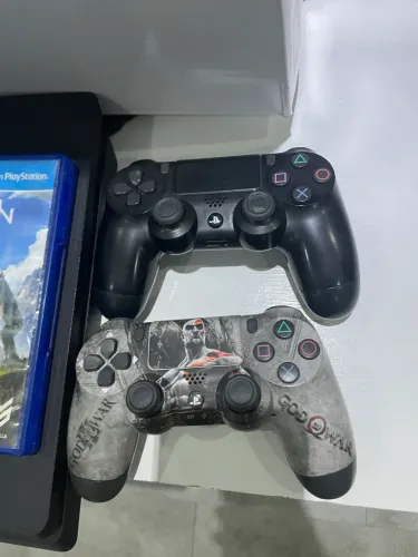 Ps4 slim 500 GB