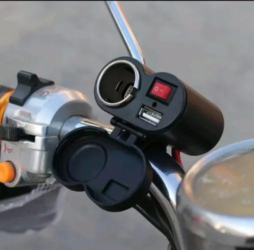 Carregador de tomada para moto com entrada USB e 12V