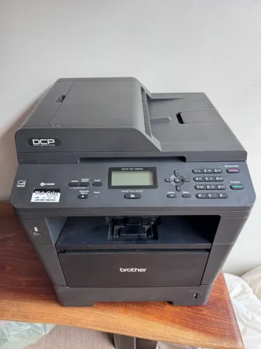Impressora multifuncional Brother DCP 8112