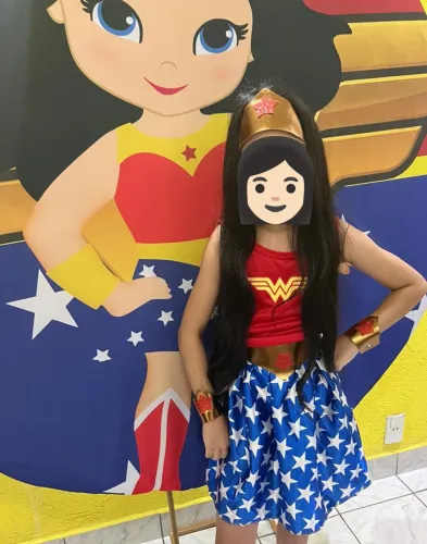 Fantasia infantil mulher maravilha