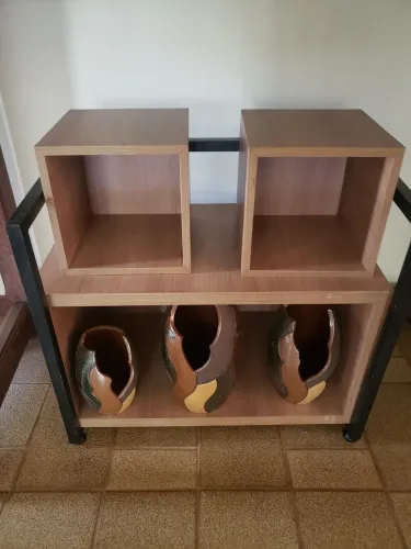 Móvel para quarto ou sala