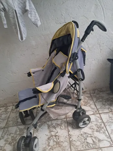 Carrinho de bebê Galzerano