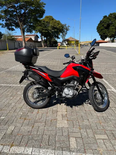 Brox 160 - 2025 - Único dono - semi nova - vários acessórios