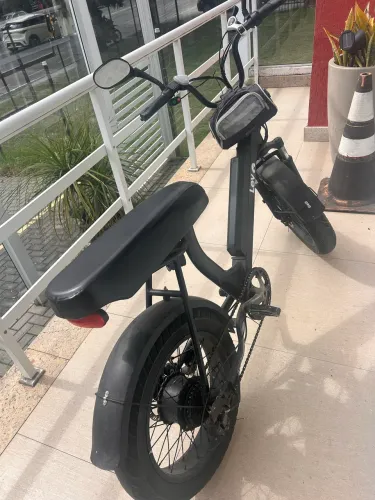 Bicicleta elétrica LEVE 