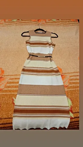 Vestido feminino semi-novo 