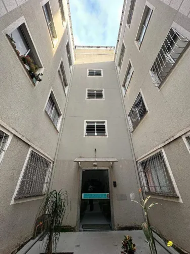 Apartamento à venda, 02 quartos, no Condomínio Mirante da Serra, bairro Califórnia.